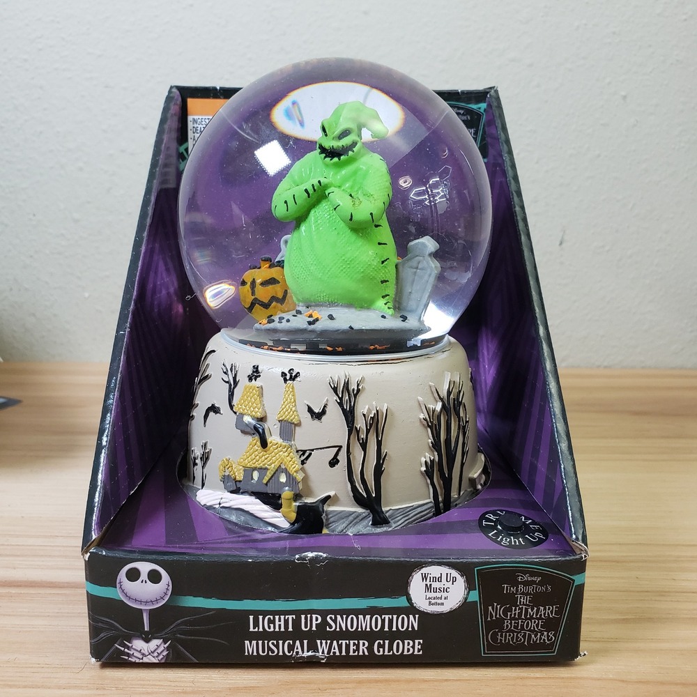 Disney Nightmare Before Christmas Oogie Boogie Music Water Snow Globe Music Box